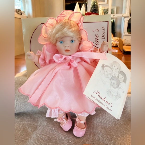 pauline Limited edition dolls Other - Limited Edition Pink Doll